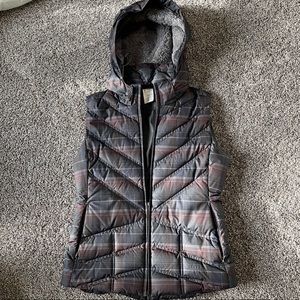 Patagonia down hooded vest